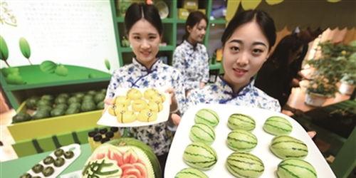 私人订制吃瓜比赛,一场舌尖上的视觉盛宴